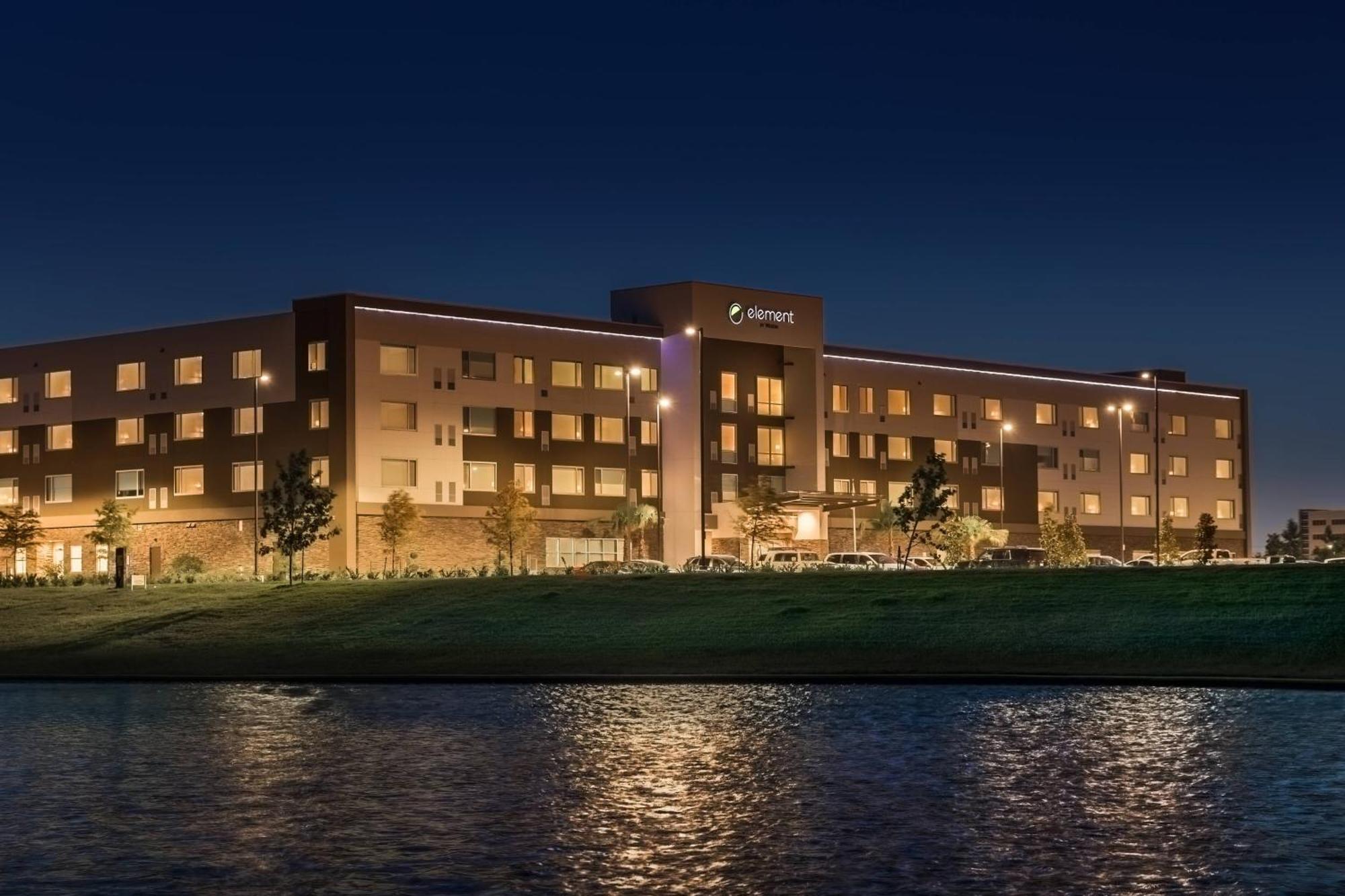 Element Houston Katy Hotel Bagian luar foto